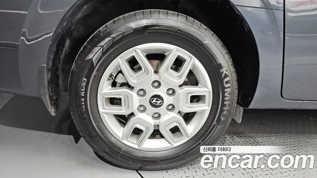 Hyundai Staria Staria Карго 3 места — Фото автомобиля 5