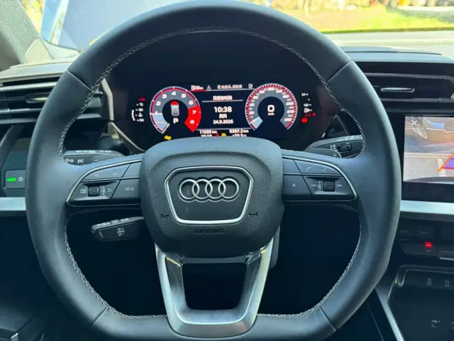Audi Audi A3 2025 Model Sportback 35TFSI Flying Joy Edition — Фото автомобиля 16