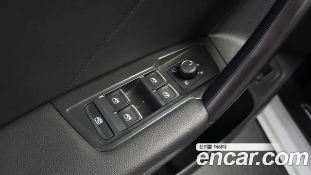 Volkswagen Tiguan — Фото автомобиля 28