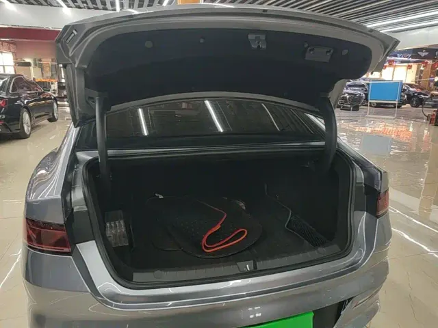 BYD Qin PLUS — Фото автомобиля 18
