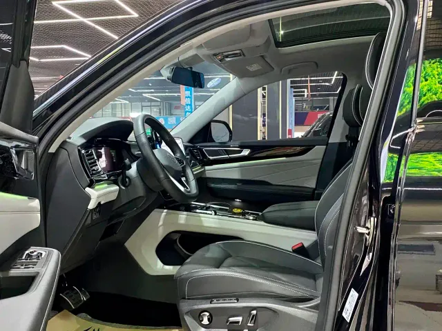 Volkswagen Teramont — Фото автомобиля 11