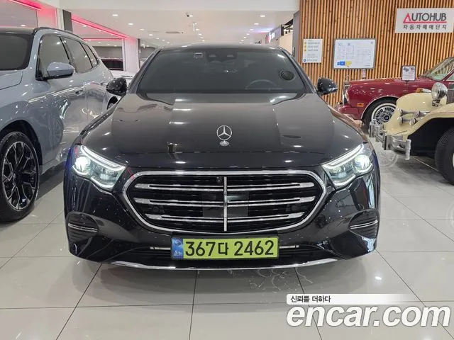 Mercedes-Benz E-Class E-класс W214 E300 4MATIC Exclusive — Фото автомобиля 3