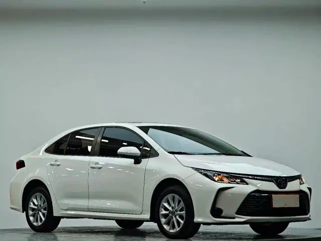 Toyota Corolla — Фото автомобиля 3
