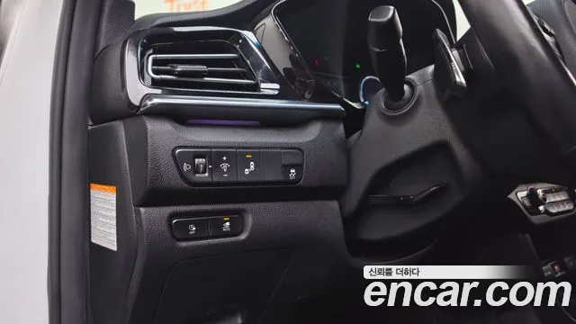 Kia Niro Niro Plus Earth — Фото автомобиля 24