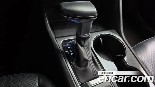 Hyundai Sonata — Фото автомобиля 2