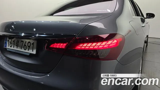 Mercedes-Benz E-Class W213 — Фото автомобиля 8