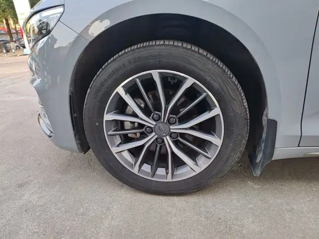 Geely Xingrui — Фото автомобиля 22