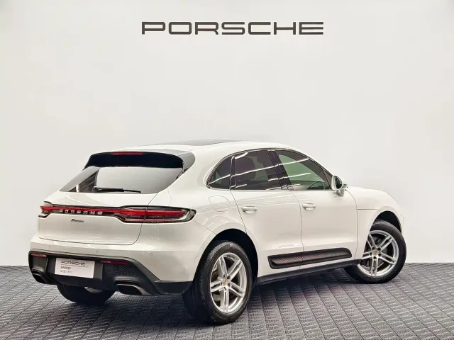 Porsche Macan — Фото автомобиля 5