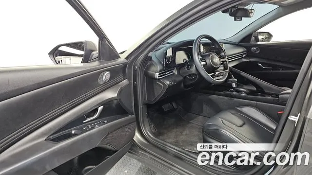 Hyundai Avante CN7 — Фото автомобиля 15