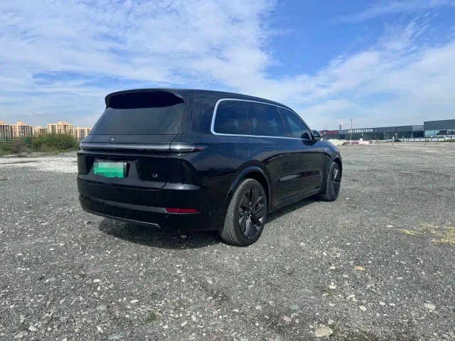 Li Auto L9 — Фото автомобиля 3