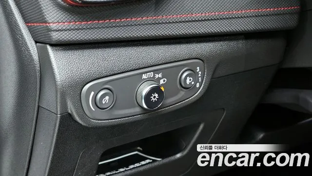 ChevroletGMDaewoo Trailblazer Новый Trailblazer 1.3 турбо 4WD — Фото автомобиля 14