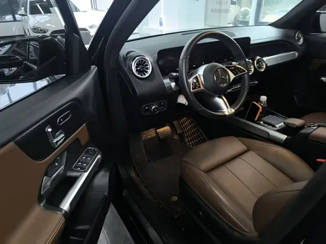 Mercedes-Benz GLB-Class — Фото автомобиля 15