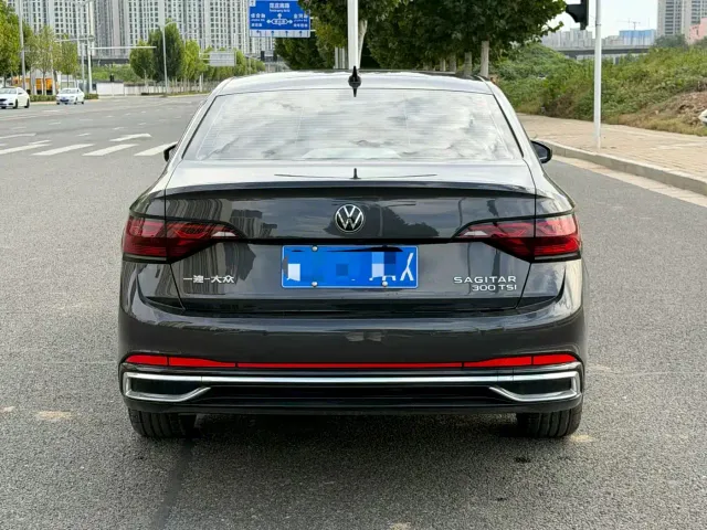 Volkswagen Sagitar — Фото автомобиля 8