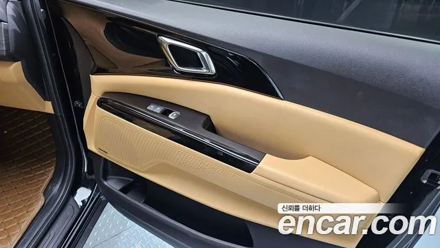 Kia Canival Carnival 4 поколение Бензин 9 мест Noblesse — Фото автомобиля 19