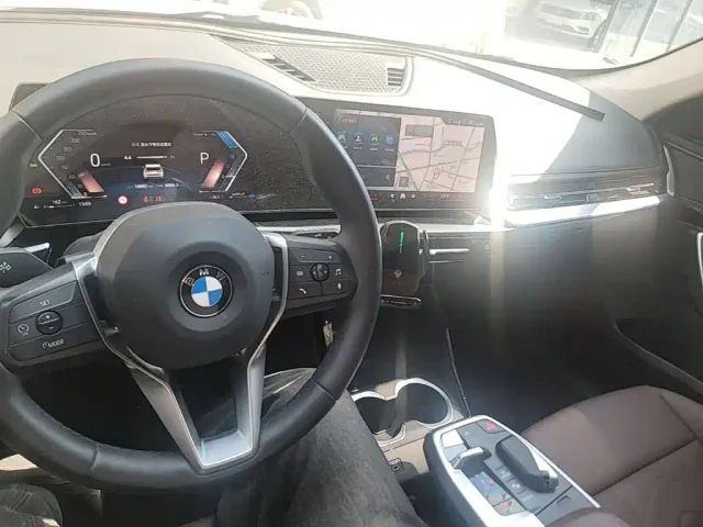 BMW X1 — Фото автомобиля 9