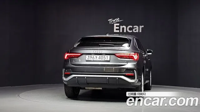 Audi Q3 35 TDI Premium Sportback — Фото автомобиля 4
