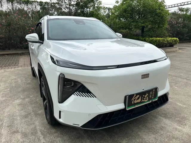 Geely Galaxy L7 — Фото автомобиля 9