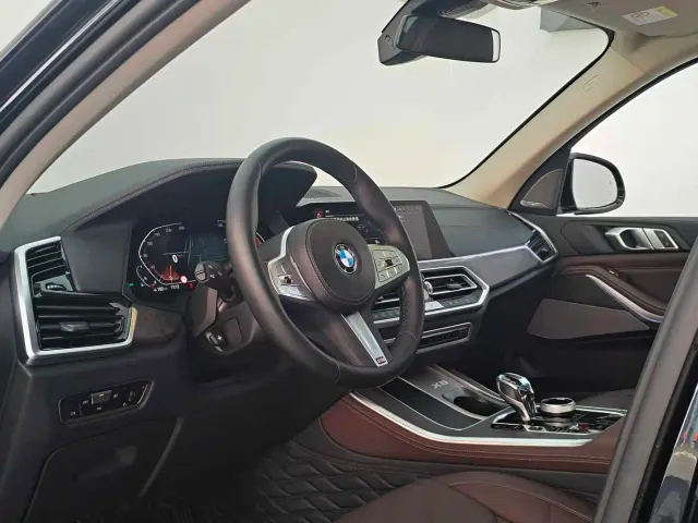 BMW X5 — Фото автомобиля 4