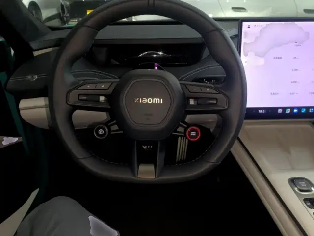 Xiaomi SU7 — Фото автомобиля 10