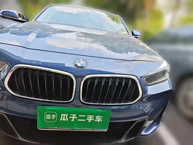 BMW X2 — Фото автомобиля 2