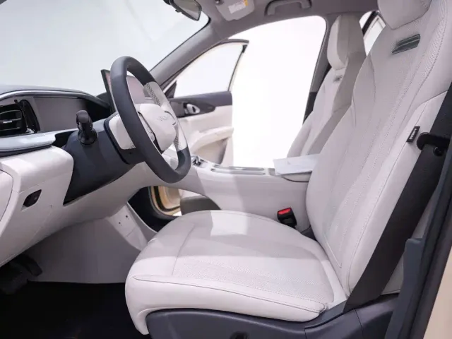 Geely Starry Wish — Фото автомобиля 21