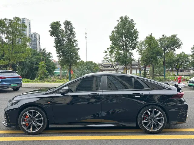 GAC Trumpchi Emkoo — Фото автомобиля 3