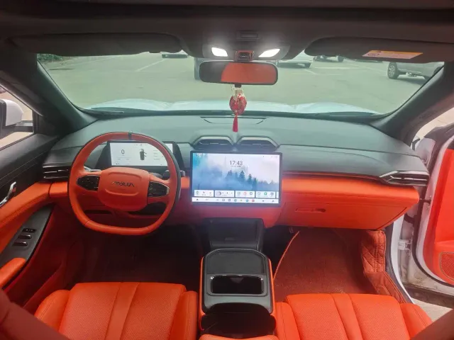 Dongfeng Fengshen L7 — Фото автомобиля 5
