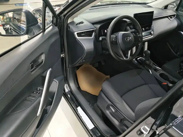 Toyota Frontlander — Фото автомобиля 15