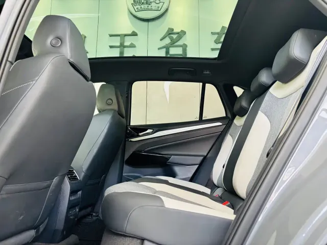 Volkswagen ID.4 Crozz — Фото автомобиля 12