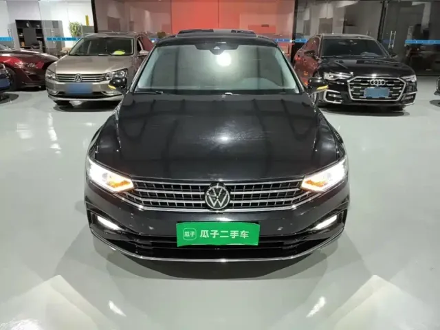 Volkswagen Magotan — Фото автомобиля 2