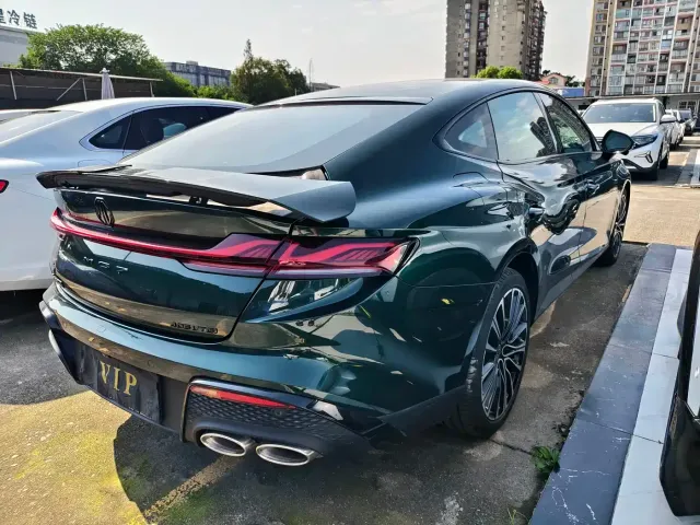 MG 7 — Фото автомобиля 13