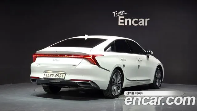 Kia K8 Hybrid — Фото автомобиля 2