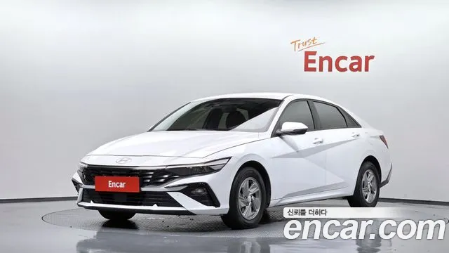 Фотография автомобиля — Hyundai Avante CN7