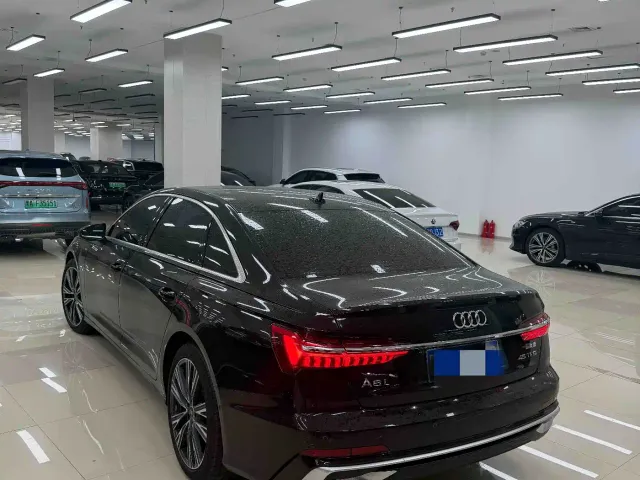 Audi A6L — Фото автомобиля 5