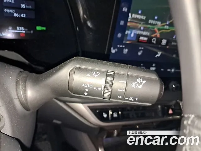 Lexus RX RX450h+ 5th Gen — Фото автомобиля 12