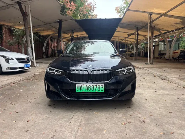 BMW i3 — Фото автомобиля 2