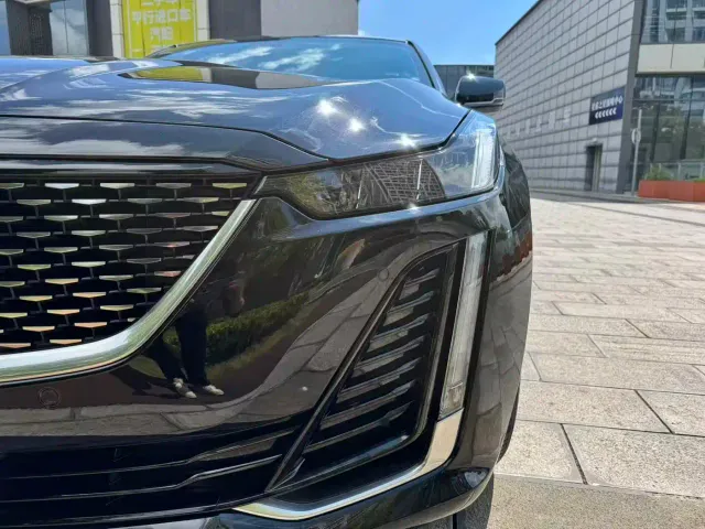 Cadillac CT5 — Фото автомобиля 20