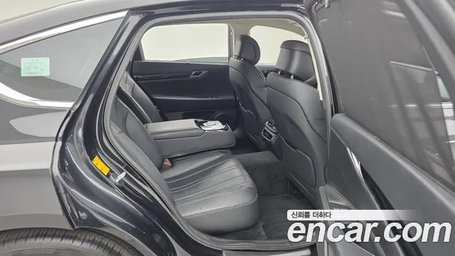 Genesis G80 RG3 — Фото автомобиля 12