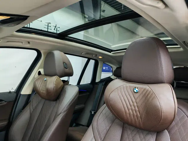 BMW X3 — Фото автомобиля 10