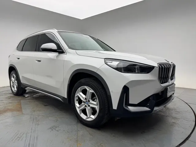 BMW X1 — Фото автомобиля 3