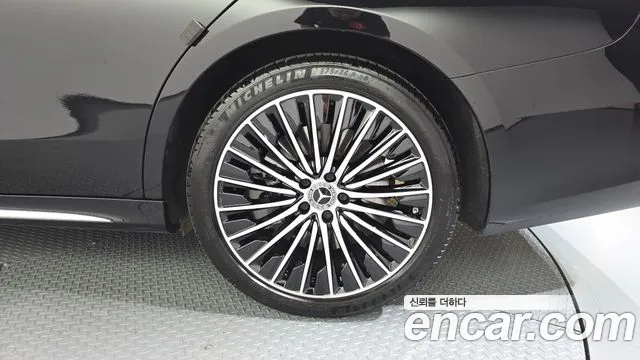 Mercedes-Benz E-Class W214 — Фото автомобиля 6