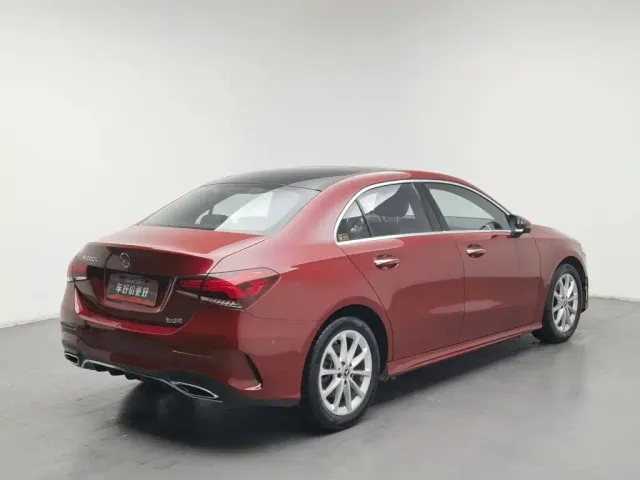 Mercedes-Benz A-Class — Фото автомобиля 2