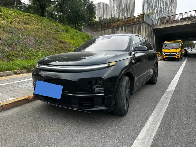 Фотография автомобиля — Li Auto L7