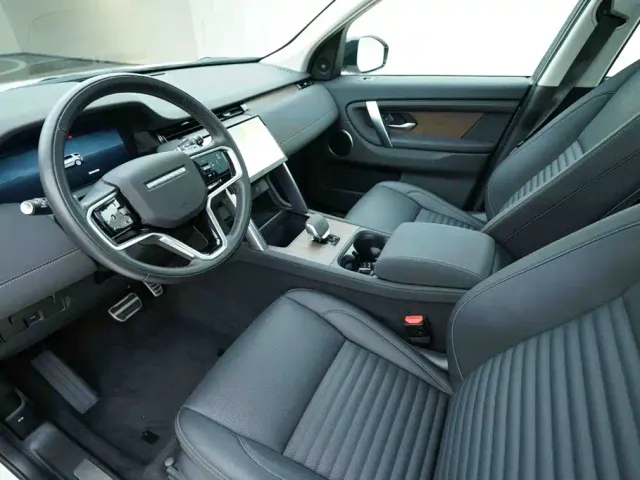 Land Rover Discovery Sport — Фото автомобиля 9