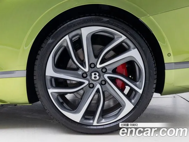 Bentley Continental — Фото автомобиля 5