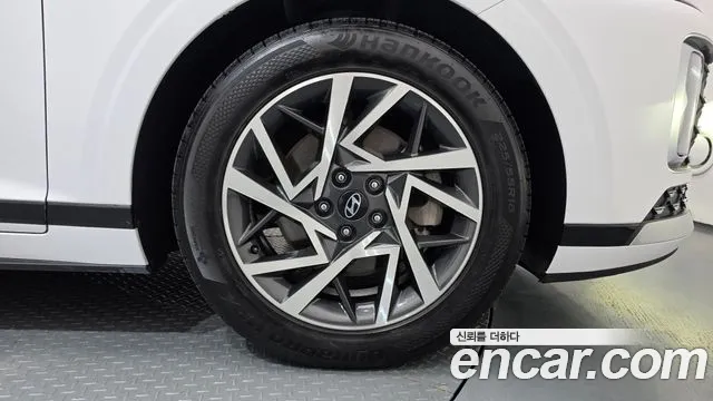 Hyundai Grandeur GN7 — Фото автомобиля 6