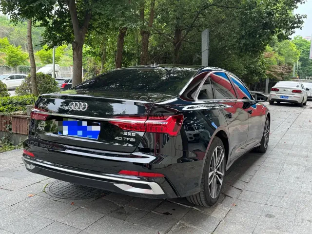 Audi A6L — Фото автомобиля 5