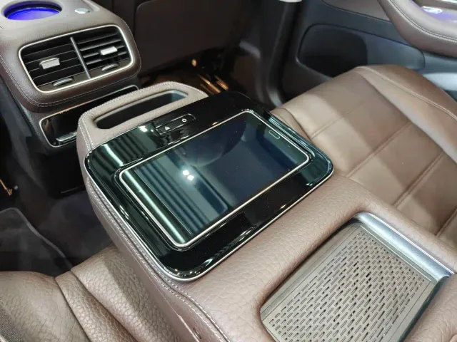 Mercedes-Benz GLS-Class — Фото автомобиля 22