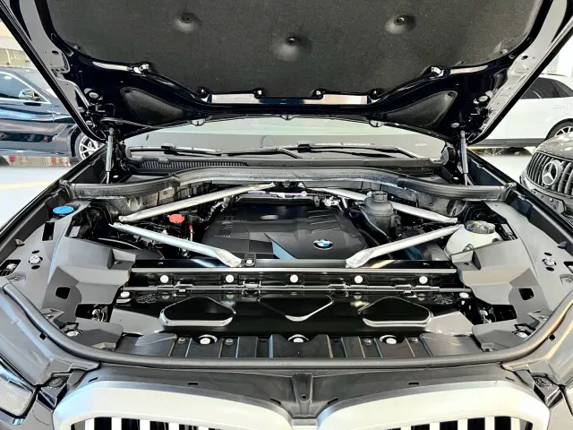 BMW X5 — Фото автомобиля 23