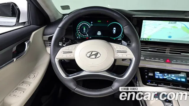 Hyundai Grandeur — Фото автомобиля 14